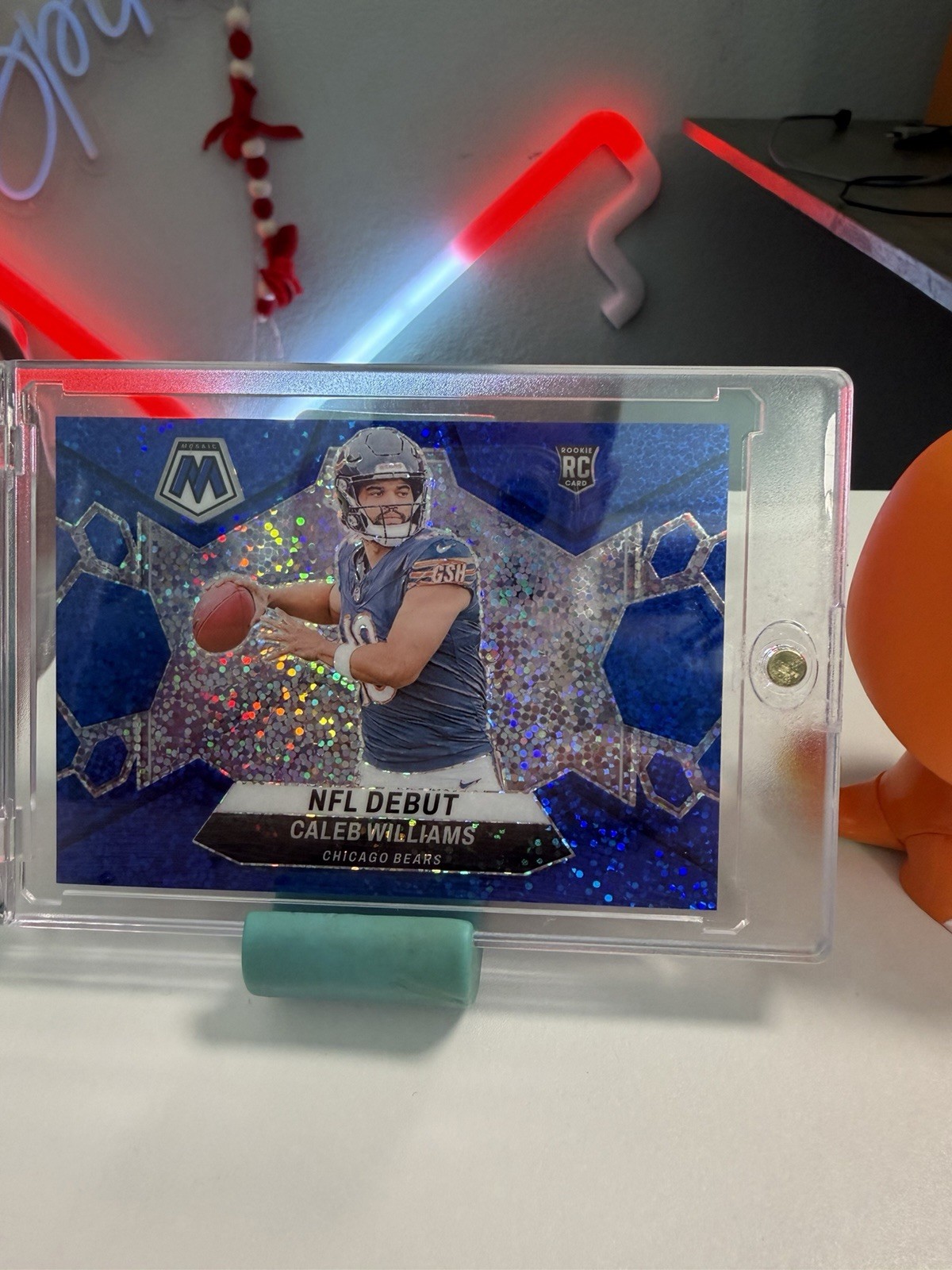 2024 Panini Mosaic NFL Debut Caleb Williams #289 Blue Sparkle Prizm RC /96