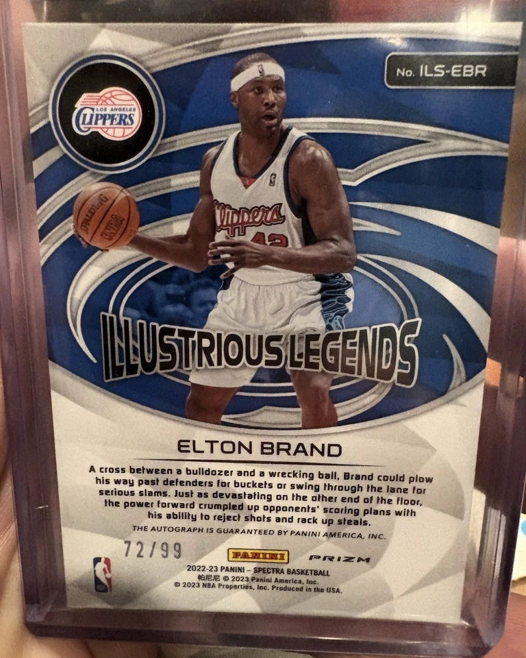 2023-24 Panini Spectra Illustrious Legends Signatures marca Elton/99 Foto 2 de 2