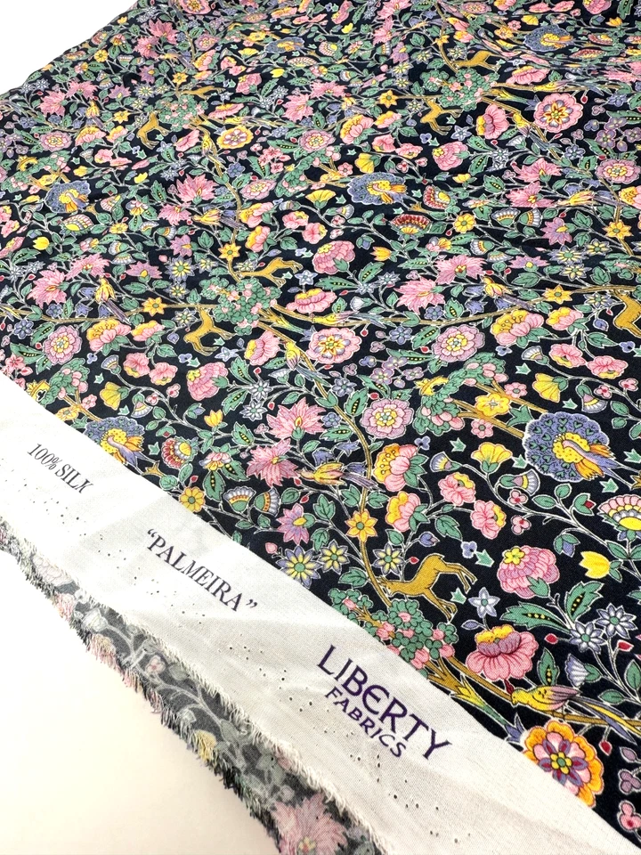 Tela Liberty of London 100 % seda crepé de China "Palmiera" pieza de 1,25 yardas Foto 3 de 3
