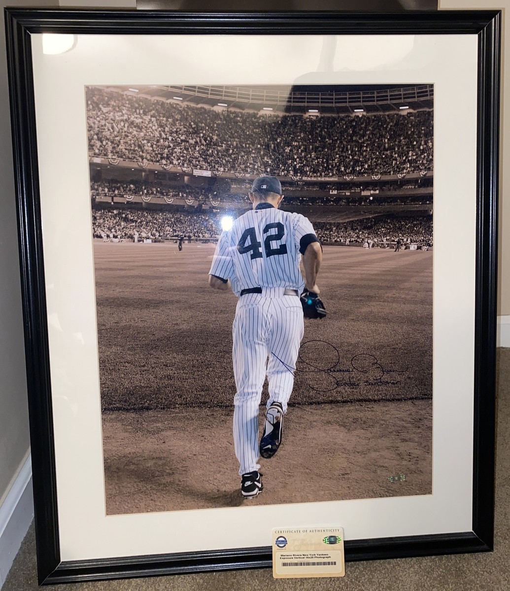 Mariano Rivera Signed Autographed Framed 16x20 Photo Steiner