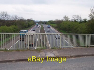 Foto 6x4 M50 und die Pendockbrücken Viel Debatte über das Aufstellen einer Motorwa c2005