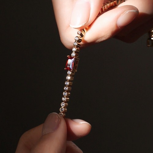 Gold gf made with SWAROVSKI crystal beaded chain slim red tennis bracelet 3 mm - Picture 4 of 5