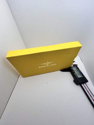 Breitling Yellow Warranty Manual and Documents Holder and Sleeve 168.5 x 95.5mm - Picture 4 of 5
