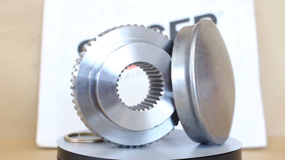 Genuine Spicer Dana 60 Front Axle 30 Spline Drive Flange Ford