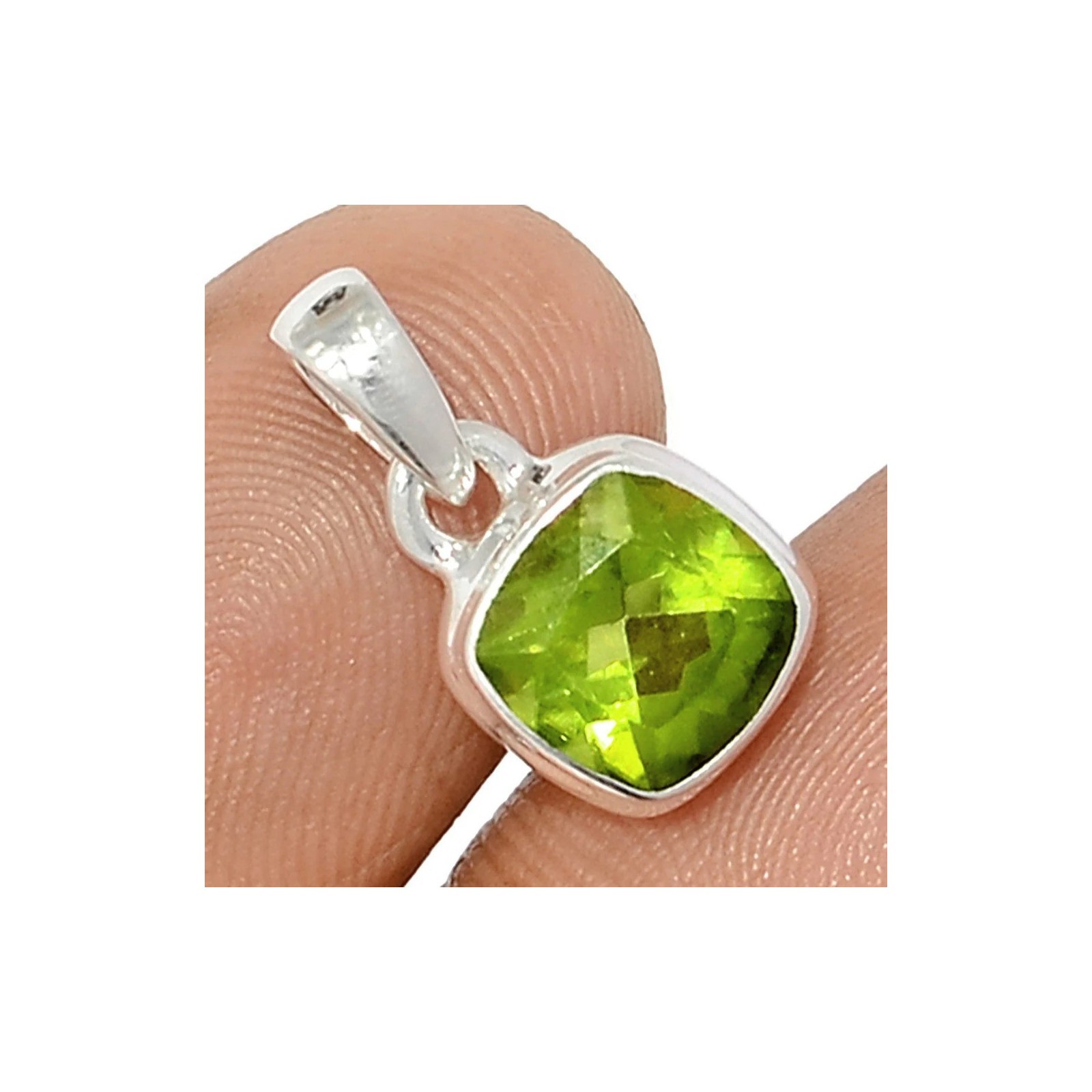 Pendentif Péridot facetté forme carrée TW26.1 haute joaillerie