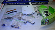 Lote de piezas de pernos de engranaje de motor ED10 2007 Kawasaki Klx110 Klx 110 moto de cross 07