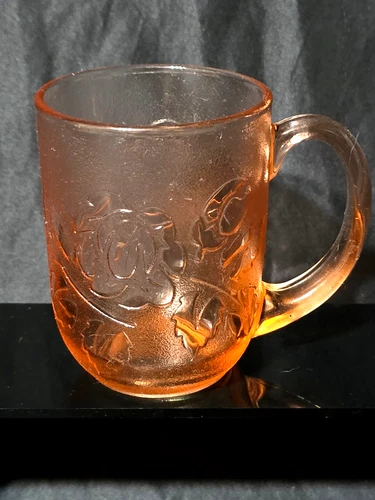 Vintage ARCOROC Coffee Mug ROSA PINK (Rosaline) Embossed Raised Flowers - Single