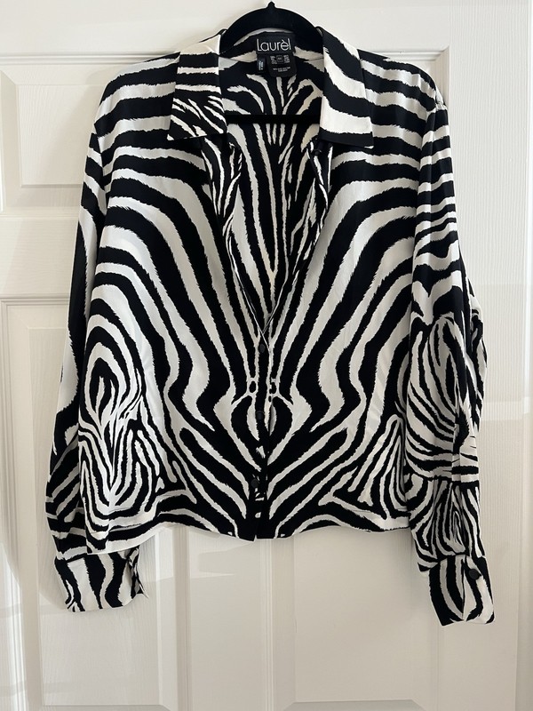 Escada Laurel Vintage Zebra Blouse 100% Silk 44