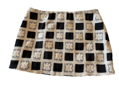 VICI ''Floral Checkerboard'' Black & White Embroidered Mini Skirt-M Lined Side Zip