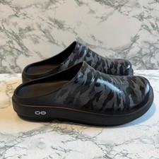 OOFOS Women 10 OOcloog Clog Black Camo SlipOn Comfort Recovery Mule Shoe WARPED