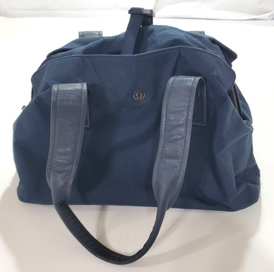 Lululemon Gym Yoga Travel Duffle Workout Bag Faux Leather Straps & Bottom Blue