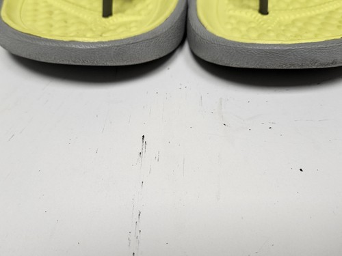 Crocs LiteRide Flip Mens 5 Womens 7 Sandals Gray Yellow Rubber Flip Flop - Picture 9 of 10