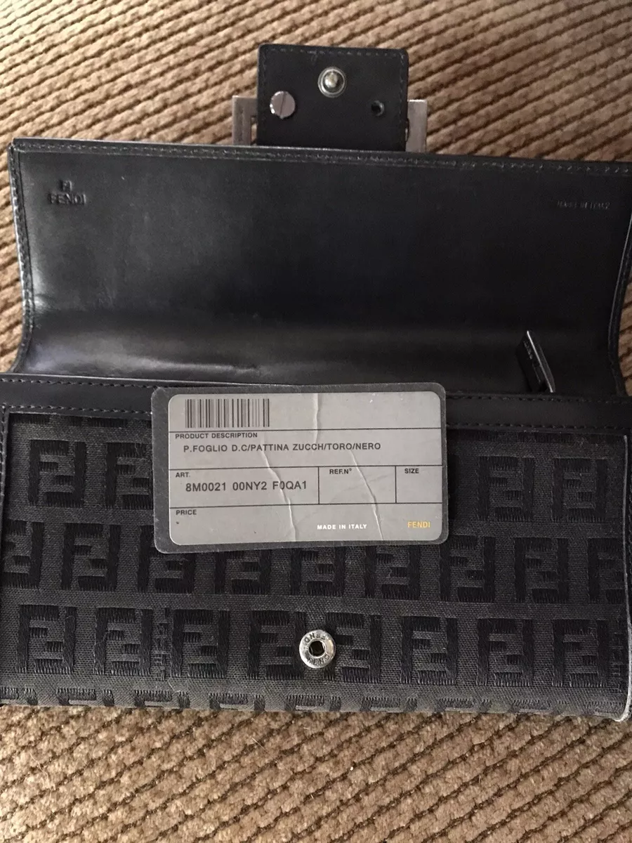 Authentic FENDI P.FOGLIO PATTINA ZUCCH /TORO/NEGRO Wallet