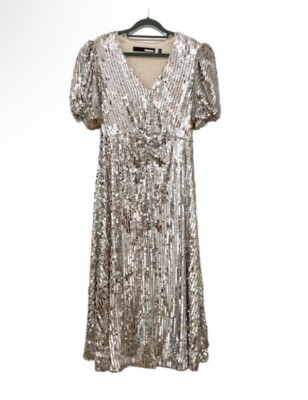Asos Midi Dress Silver And White Sequin Dress GAP Dresses Gap Sequin Dress Poshmark Asos Midi Dress Silver And White Sequin Dress GAP Dresses Gap Sequin Dress Poshmark