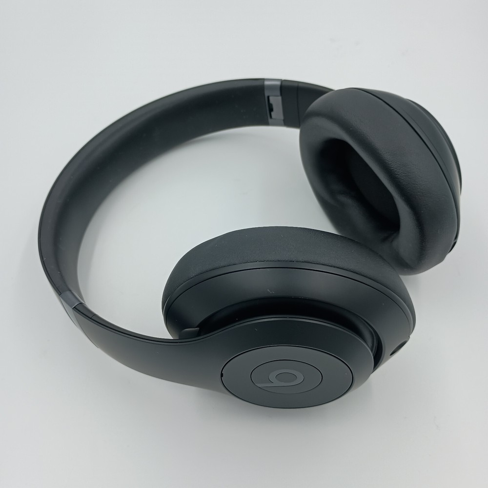 Beats by Dr. Dre Studio Pro Wireless Bluetooth Headphones - Black