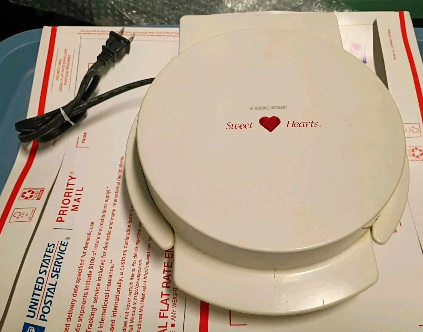 Black & Decker Sweet Hearts Waffle Maker G12 Nonstick 550W Tested & Working