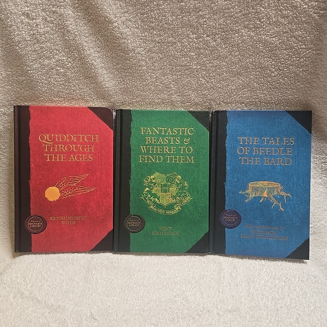 The Hogwarts Library Box Set Fantastic Beasts, Quidditch & Beedle