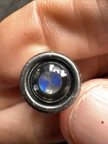 UNIVERAL VALVE STEM CAP COVERS WITH BMW LOGO SILVER 📦 - Picture 6 of 6