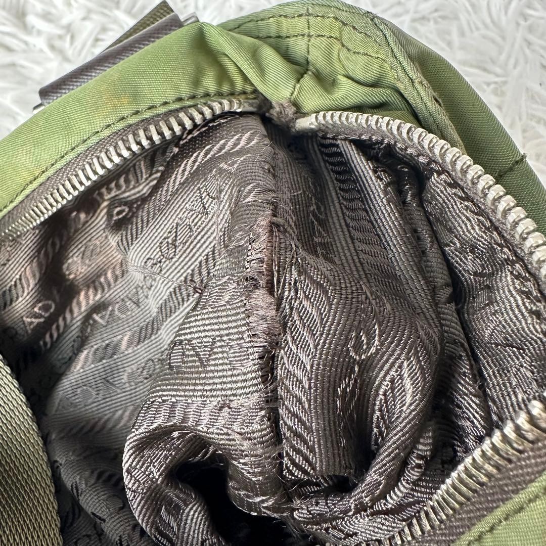 Rare  Item PRADA Quilted Nylon Shoulder Bag Triangle Logo thumbnail 19