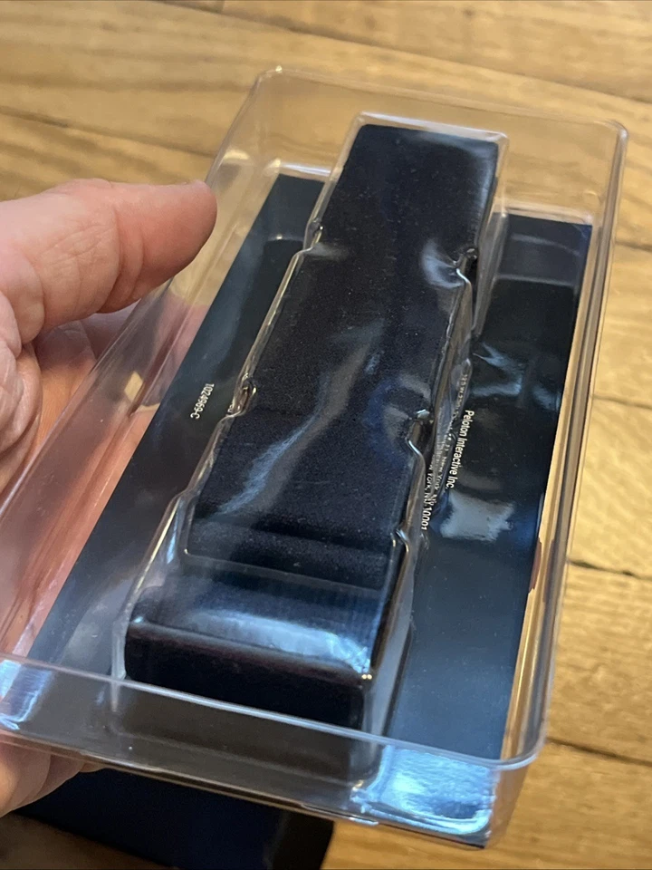 Peloton Heart Rate Monitor PL-HR-C-01 on Chest Strap black new  open box - Image 4 of 4