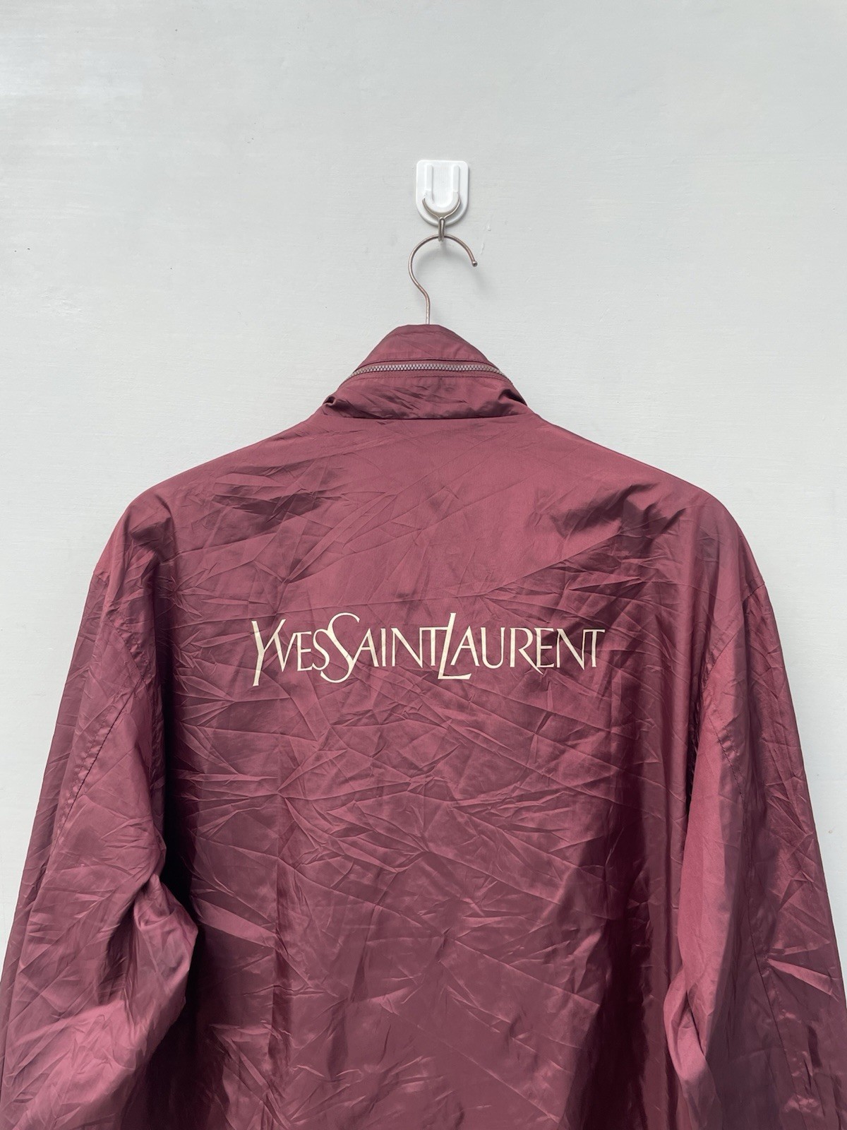 Giacca leggera vintage Yves Saint Laurent YSL con logo scritta