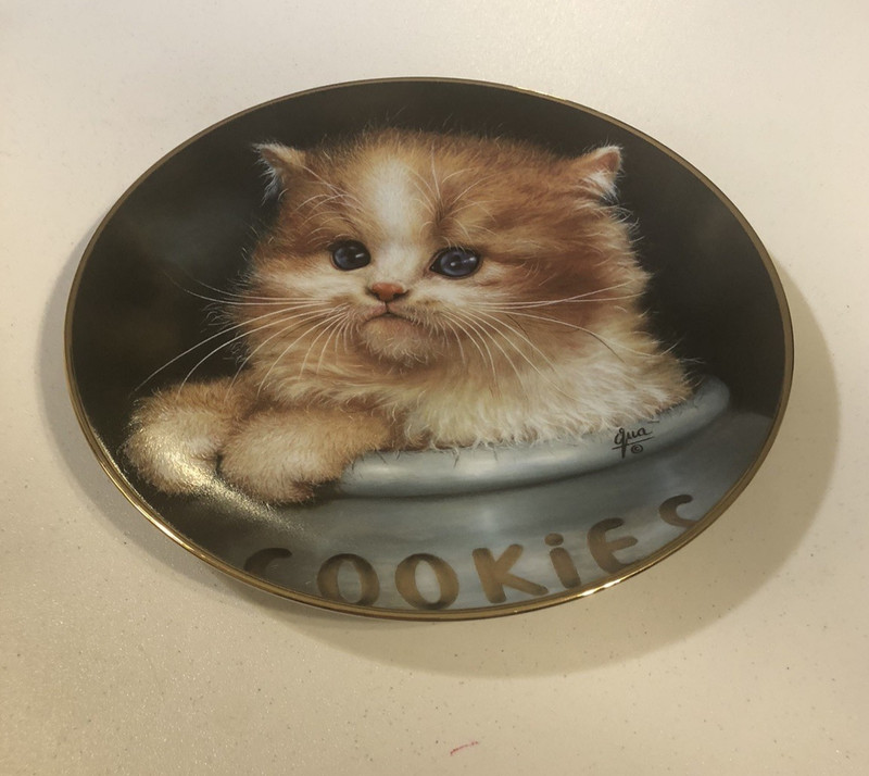 Cameo Kittens Plate Collection:  "Ginger Snap" Plate - Preowned