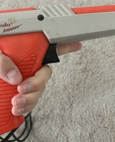 Nintendo Zapper NES Light Gun Controller Wired Orange/Gray for Console NES-005
