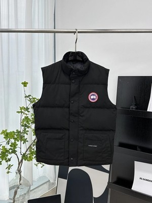Canada Goose Men's Freestyle Crew Warm Vest Us Size s-xl Classic Black