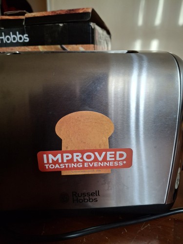Russell Hobbs Adventure - Brushed 2 Slice toaster Polished St Steel 24080-24081 - Picture 3 of 11