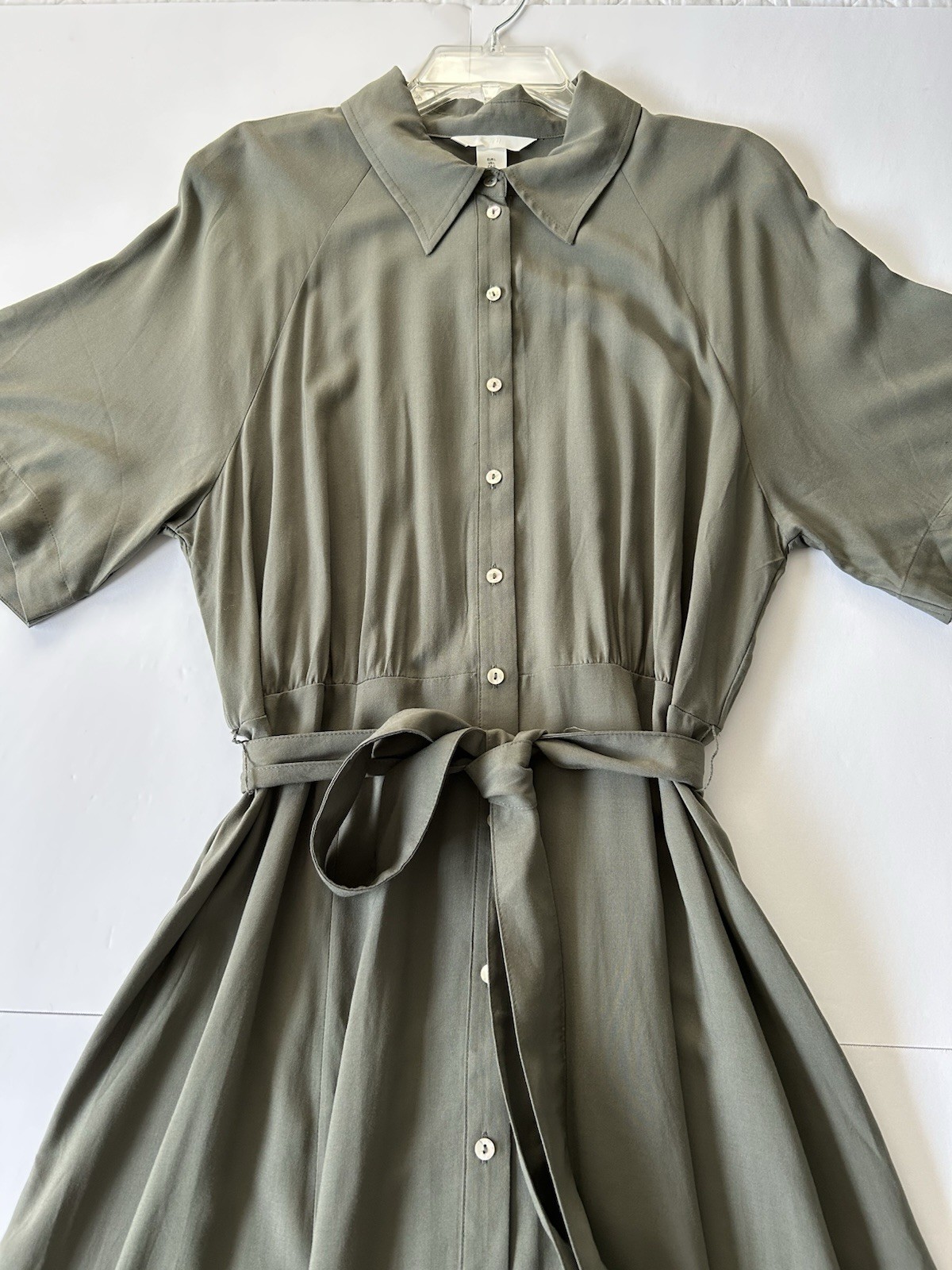 H&M Women's Tie Belt Shirt Dress NWT Large Dark Khaki Green Short Sleeve thumbnail 6
