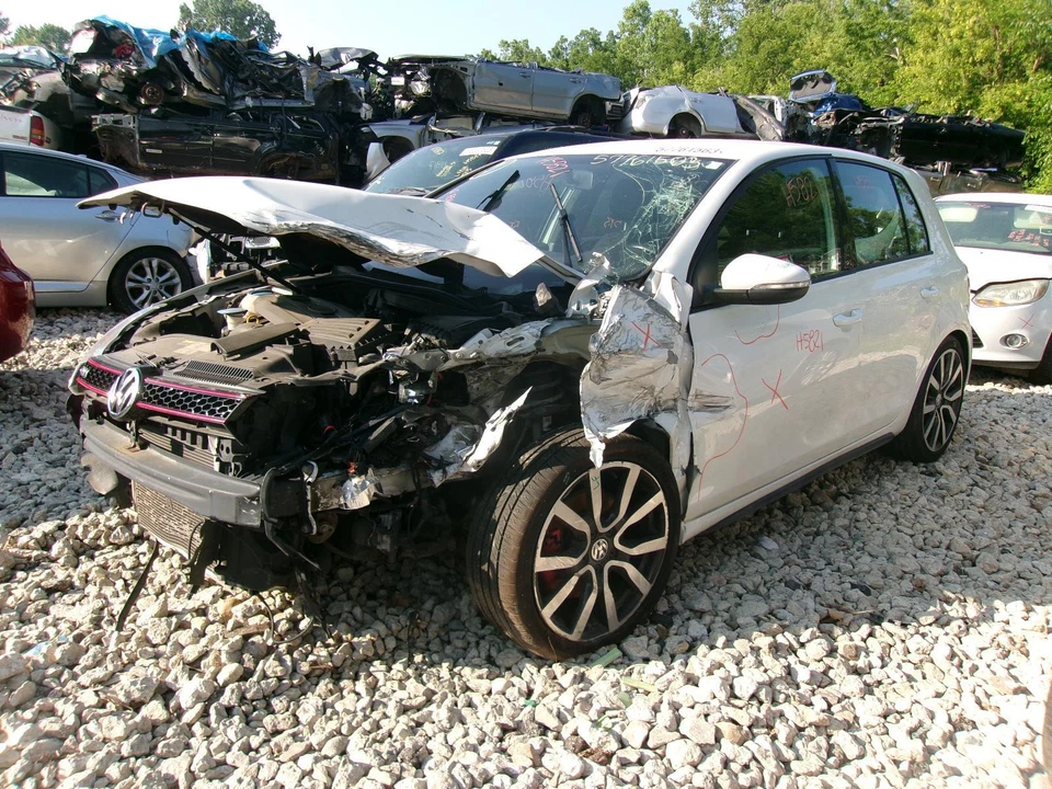 Used Speedometer Gauge fits: 2014 Volkswagen Golf gti cluster Htbk MPH multifunc - Image 4 of 4