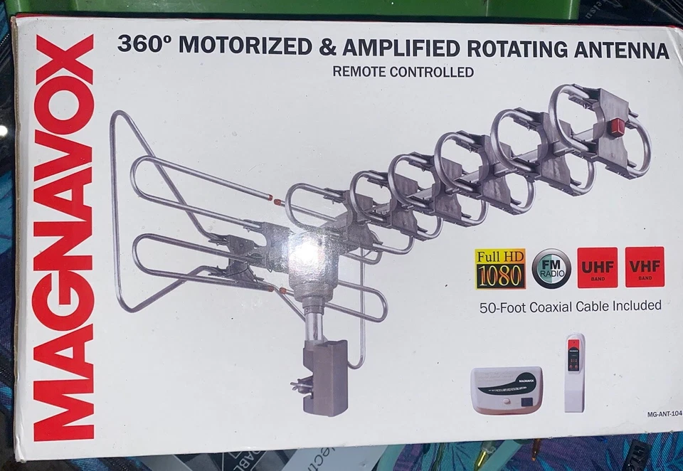 Antena Mando a Distancia Giratoria Amplificada Motorizada 360 Grados Magnavox Foto 3 de 4