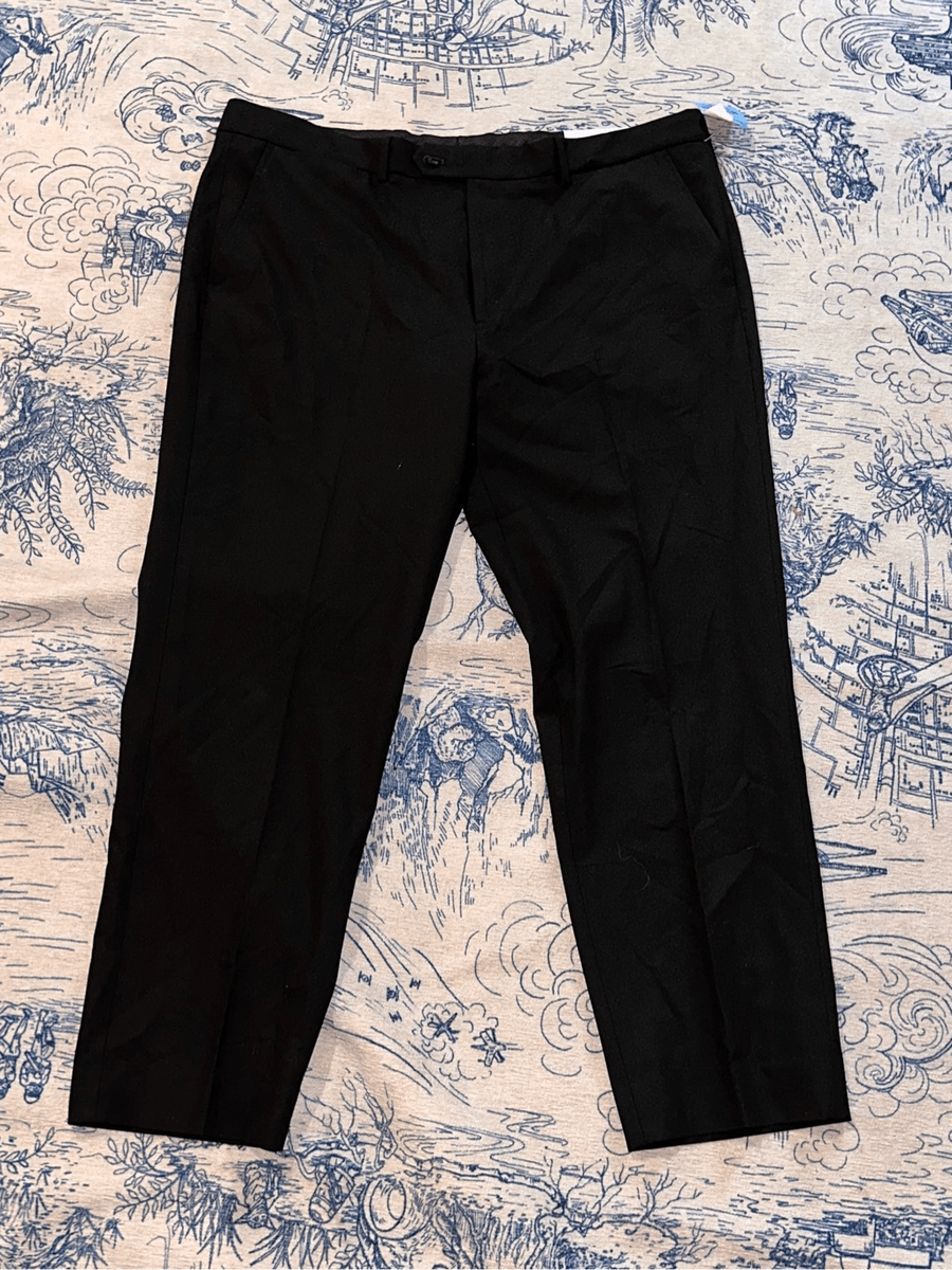 NEW WITH TAGS Men Nautica Men's Modern-Fit Active Stretch Dress