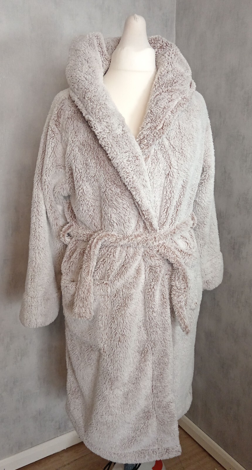 John Lewis Oatmeal Fleece Dressing Gown Size L New With Tags eBay