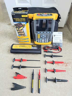 FLUKE 225C SCOPE METER OSCILLOSCOPE W / TLK225 LEAD KIT-FREE SHIPPING