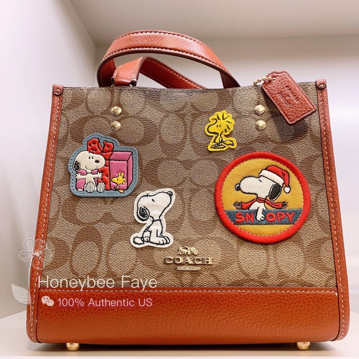 【COACH X PEANUTS】デンプシー トート 22・シグネチャー NWT Coach X Peanuts Dempsey Tote 22 In Signature Canvas With