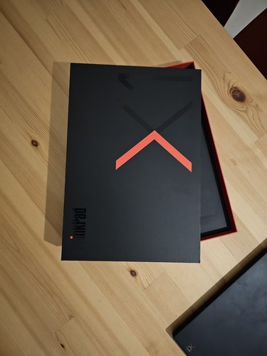 Lenovo ThinkPad X1 Carbon gen7 i7-8565U 16GB 500 GB SSD WIN 11 PRO - Afbeelding 3 van 20
