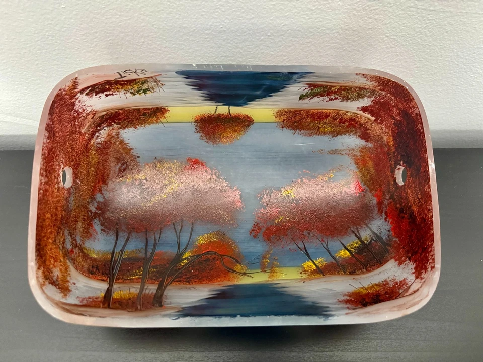 Pantalla de lámpara de vidrio de arte inverso pintada a mano por Ticky - Paisaje de otoño árboles lago Foto 3 de 4