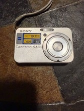 Sony Cyber-shot DSC-N2 10.1 MP Digital Camera with Carl Zeiss Lens