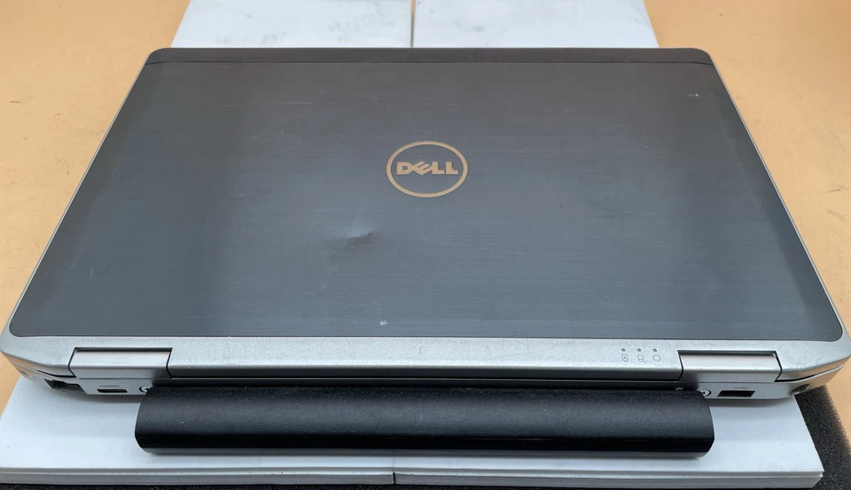 Ноутбук Dell Latitude E6330 Intel Core i3 Windows 7 только без жесткого диска на запчасти - Изображение 2 из 4