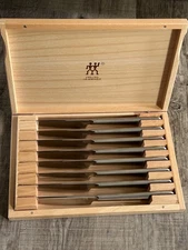 Zwilling J.A. Henckels Silver Stainless Steel 8 Piece Steak Knife Set