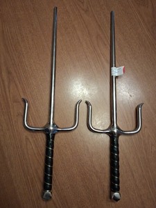 Med size 19.5" Ryukyu Sai Karate Ninja Turtle Kobudo (Japan) High Quality (Used)