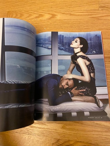 Maxim Magazine April 2016 Lingerie Fashion Bikini Swimsuit Ashley Graham Cuba - Foto 3 di 15