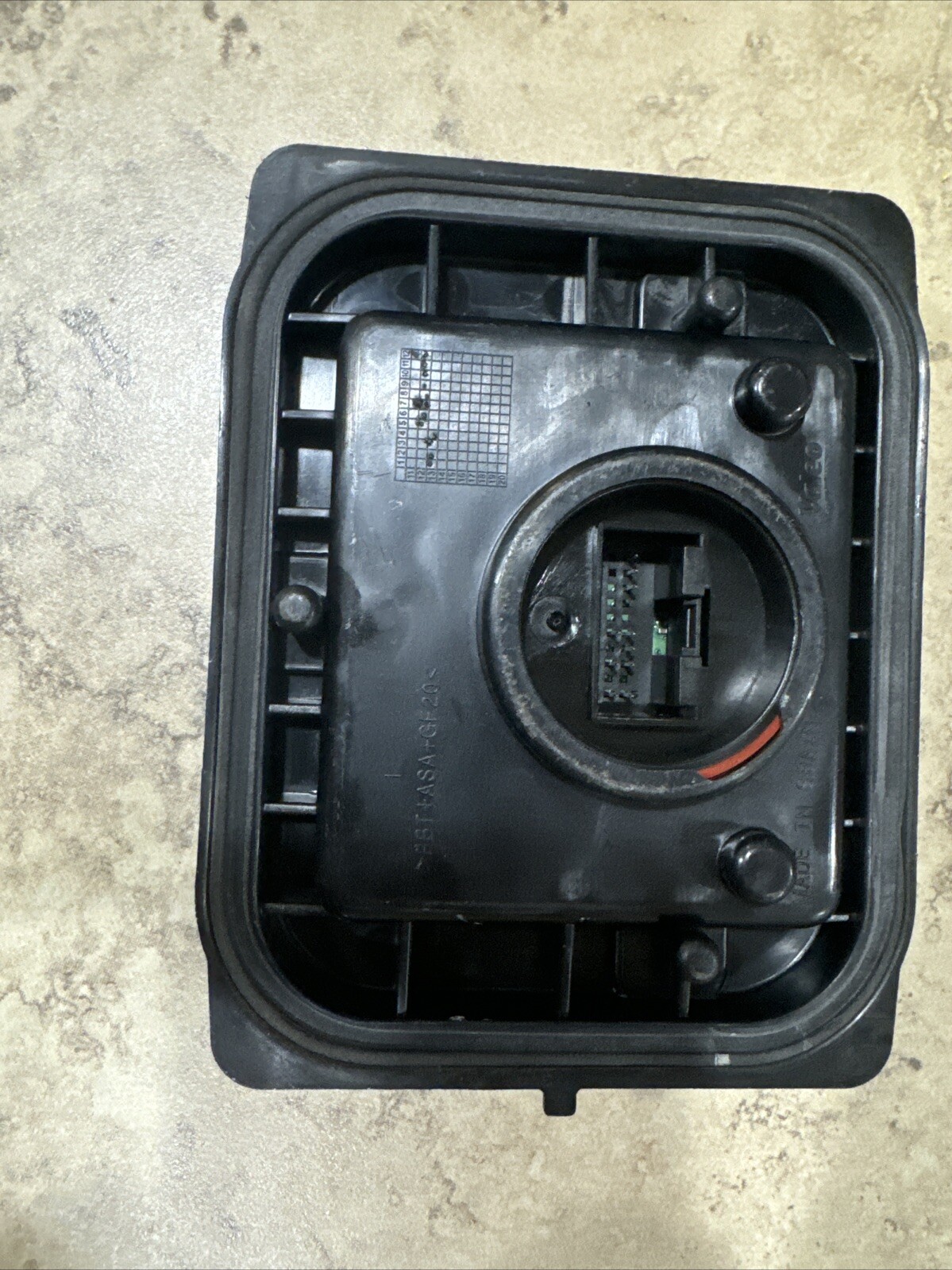 Picture 4 of 5