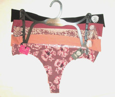 Vince Camuto 5 Pair Pack Women's No Show Thong Size M
