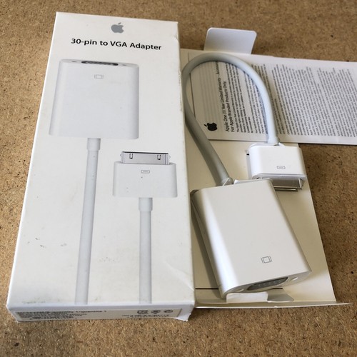 Apple 30 Pin to VGA Adapter Original Cable For iPhone 4 4S iPod iPad 2 3 A1368 - 第 1/5 張圖片