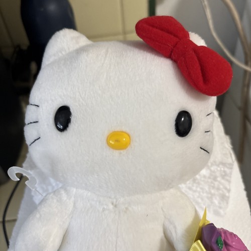 9 Inch vintage 1995 Sanrio hello Kitty non-talking stuffed animal plus toy - Picture 2 of 9