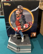 Iron Studios Marty McFly Statue 1:10 Scale Back to the Future II Michael Fox 2