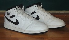 Air Jordan 1 Mid GS basketball shoes Kid's size 5 Y EU 37.5 Excellent condition