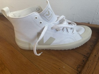 Veja Women's Nova Ht  Sneakers Extra White/Black, Size 8